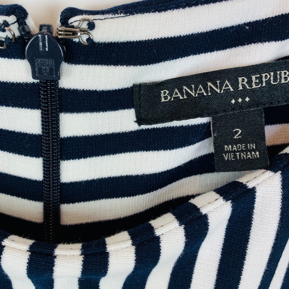 BR Cap Sleeve Stripe Dress - Picture 8 of 8